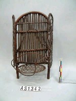 藏品(竹籐背籃)的圖片